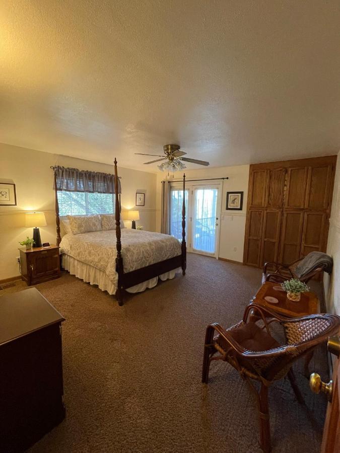 Berkshire Inn Groveland Εξωτερικό φωτογραφία