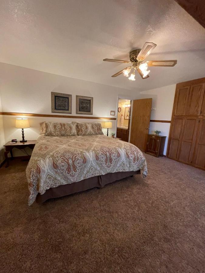 Berkshire Inn Groveland Εξωτερικό φωτογραφία
