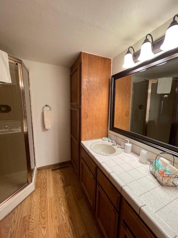 Berkshire Inn Groveland Εξωτερικό φωτογραφία
