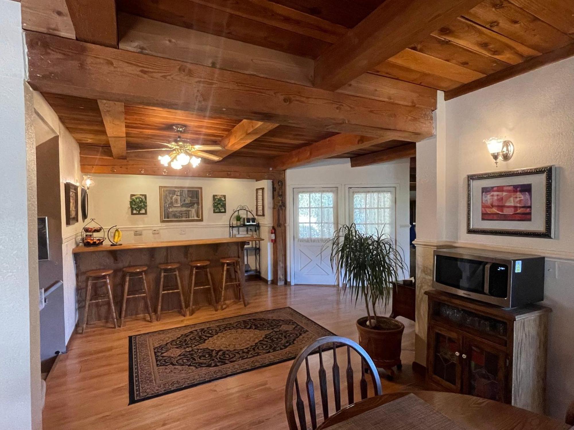Berkshire Inn Groveland Εξωτερικό φωτογραφία